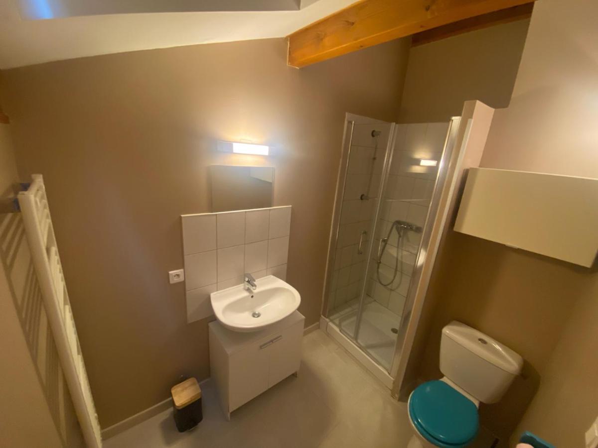 Appartement Climatise Au Pied Du Mont Ventoux Malemort-du-Comtat エクステリア 写真
